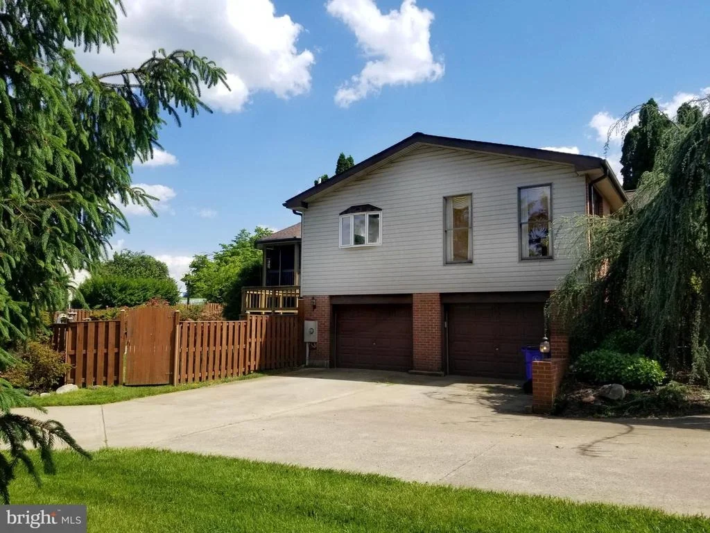Photo of 3101 PHEASANT RUN
