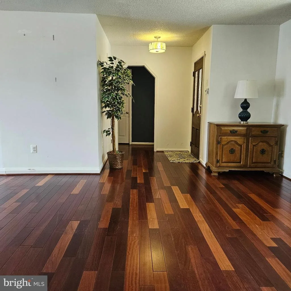 Photo of 36026 BAY DRIVE