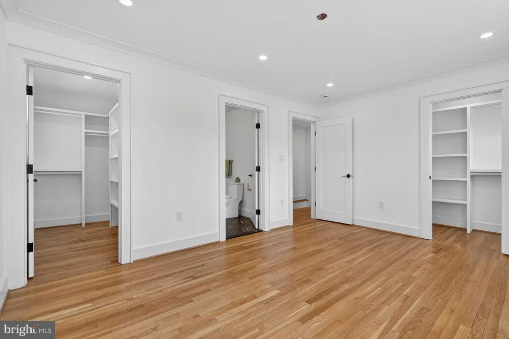 Photo of 10224 GREEN FOREST DRIVE