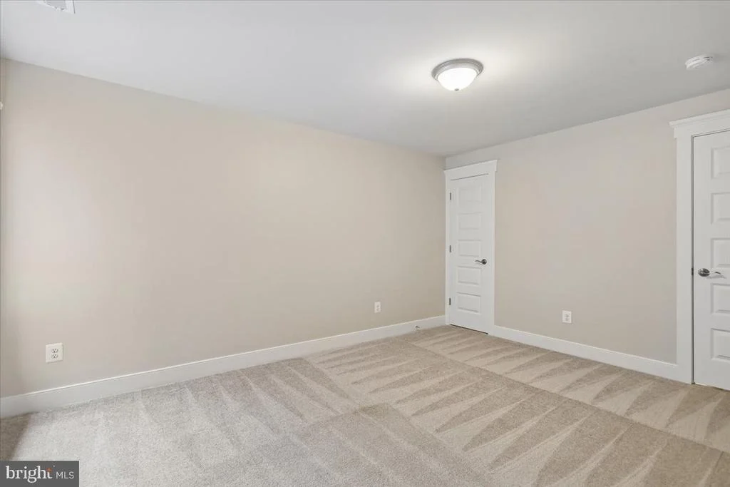 Photo of 1002 PIPERS BROOK DRIVE