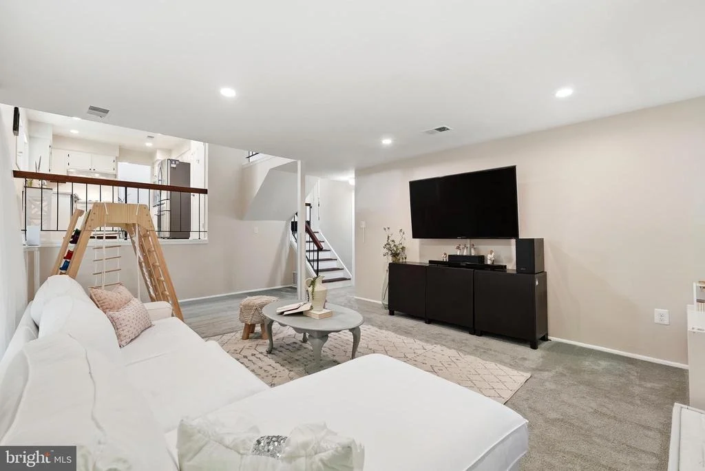 Photo of 6944 SPELMAN DRIVE