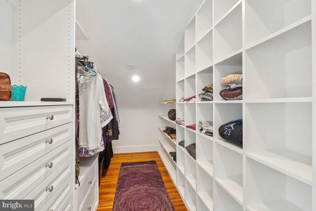 Photo of 6031 3RD STREET NW