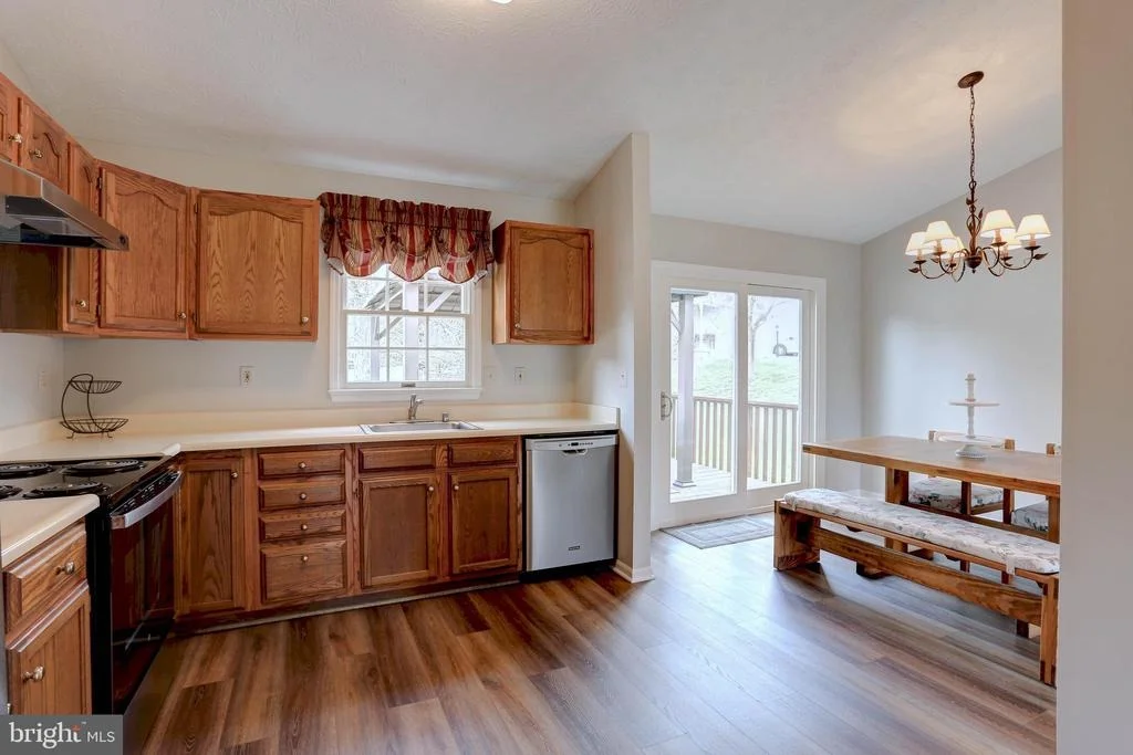 Photo of 9363 KINGS GRANT ROAD