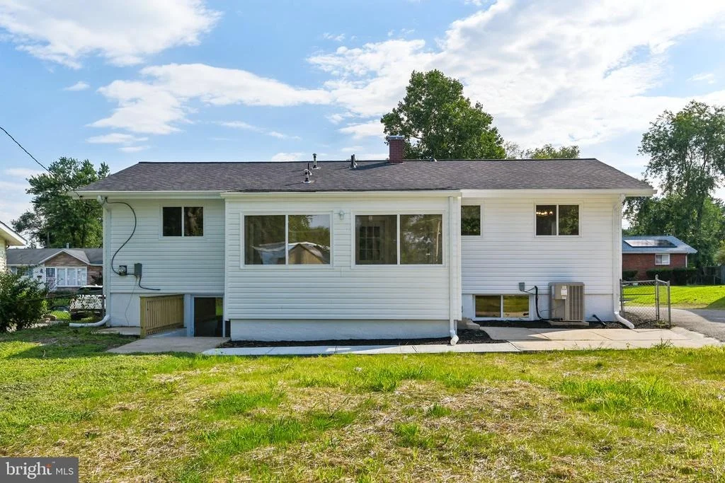 Photo of 5512 NORTHGREEN ROAD