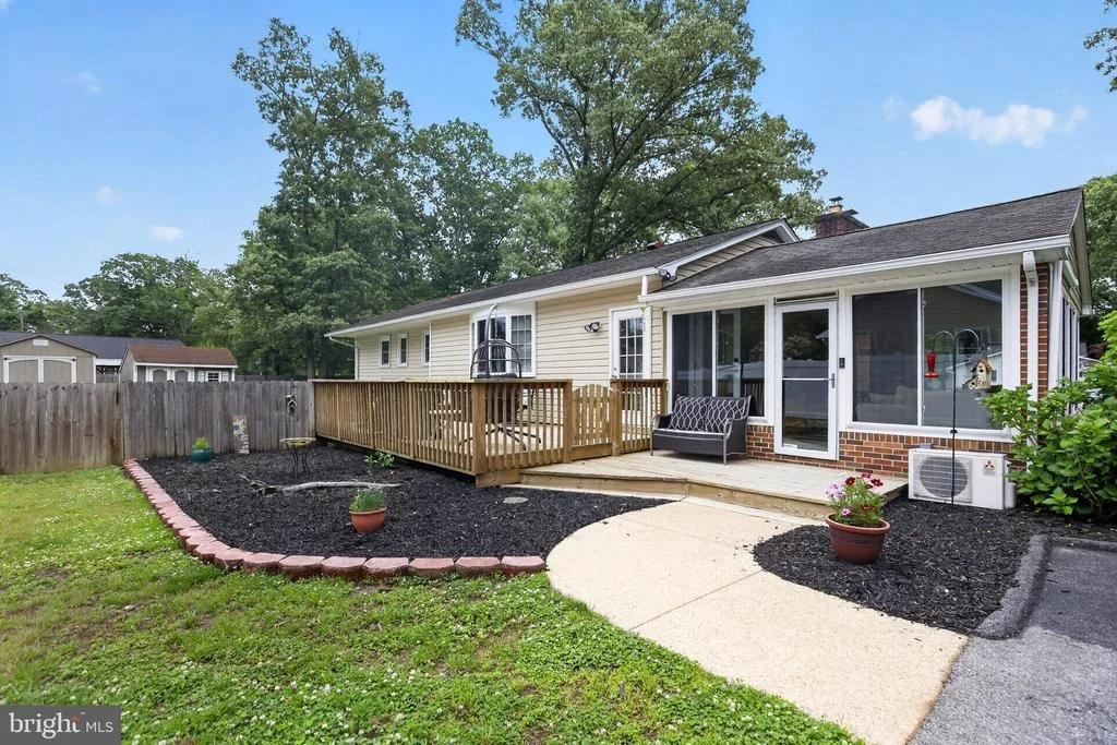 Photo of 4 GRAY DRIVE