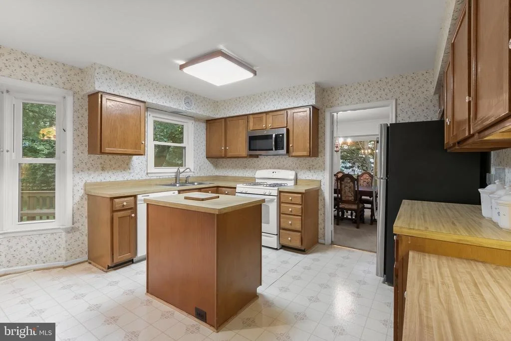 Photo of 4012 EVANGELINE TERRACE