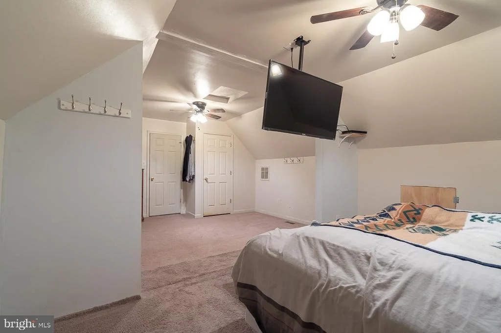 Photo of 39600 WALNUT CIRCLE