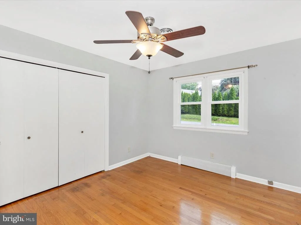 Photo of 22128 PIKESIDE DRIVE