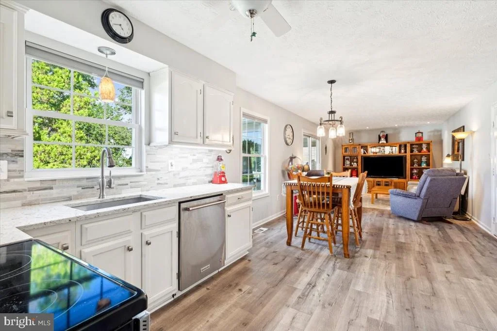 Photo of 1411 TEAL LANE