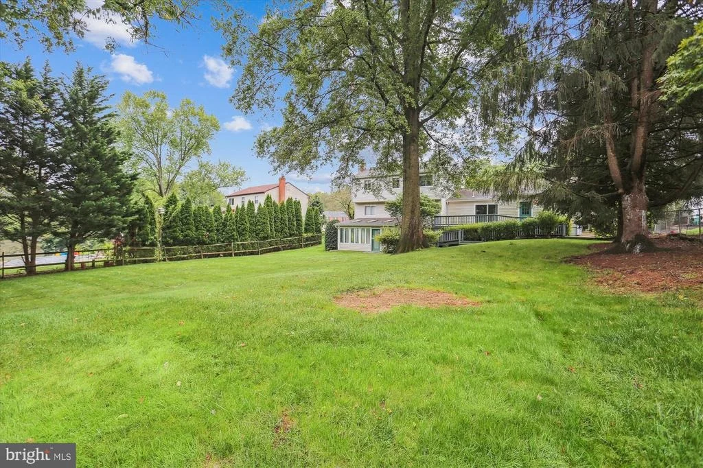 Photo of 6609 GARRETT ROAD