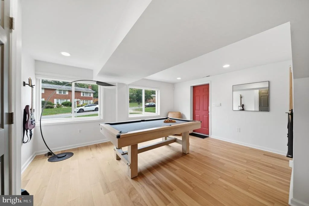 Photo of 6410 BUSHEY DRIVE