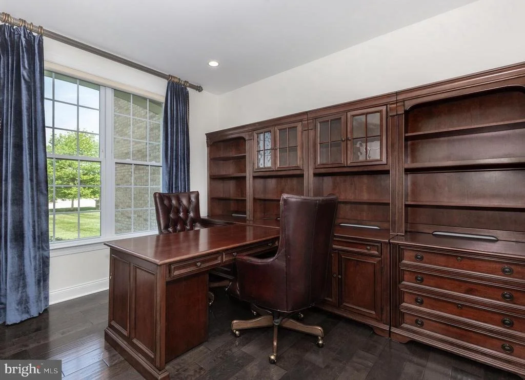 Photo of 14307 OAK MEADOW ROAD