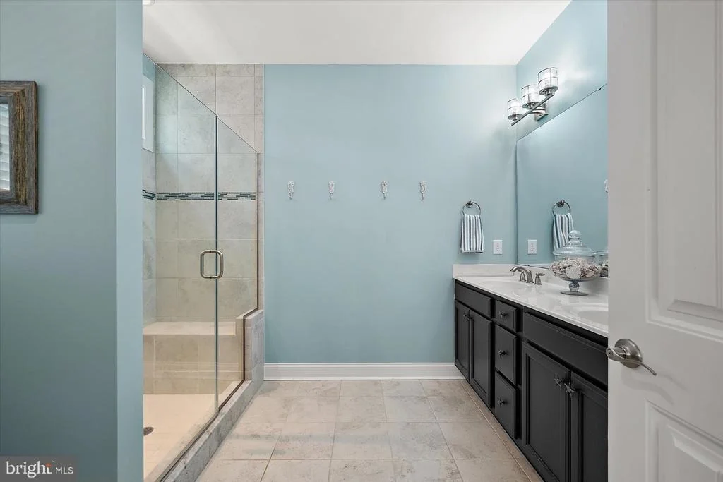 Photo of 22072 SEAPORT SQUARE