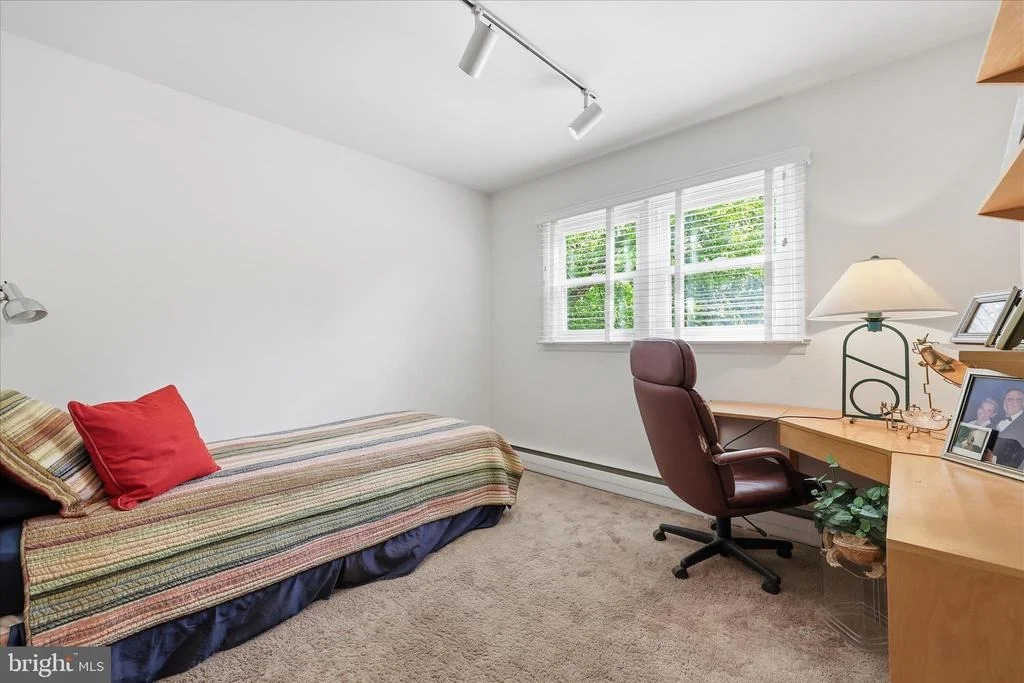 Photo of 6796 SUNNYBROOK DRIVE
