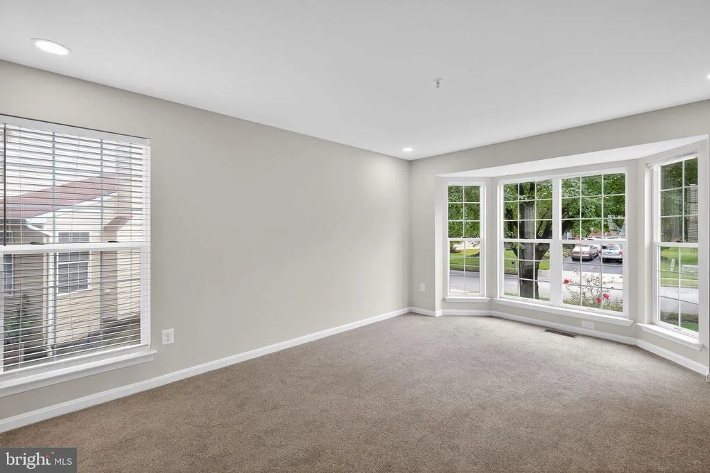 Photo of 15202 JOHNSTONE LANE