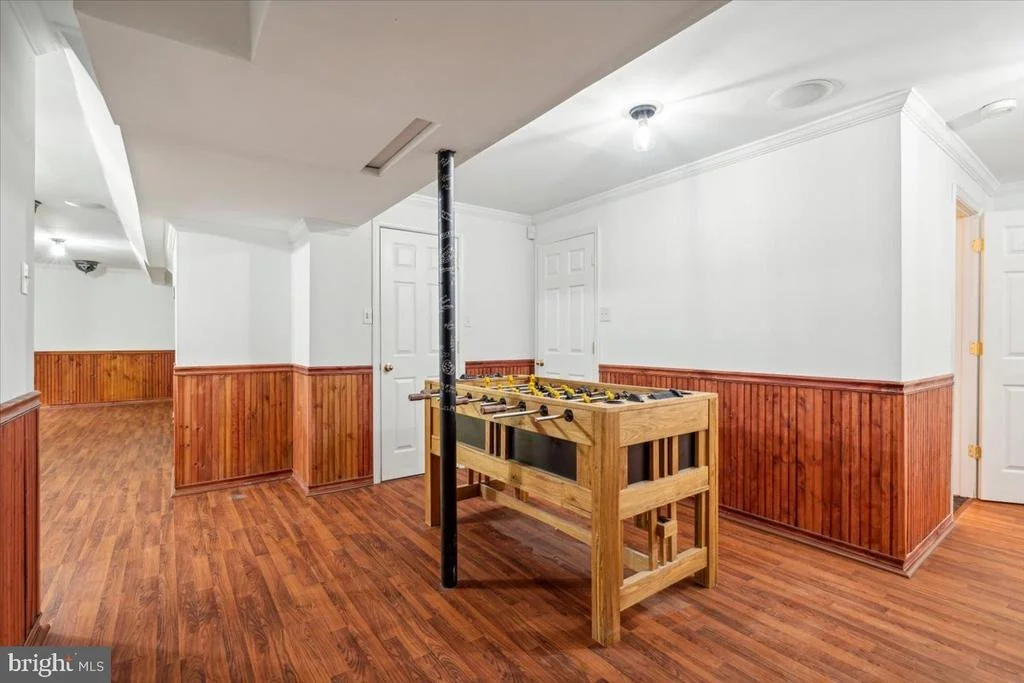 Photo of 1037 LINDFIELD DRIVE