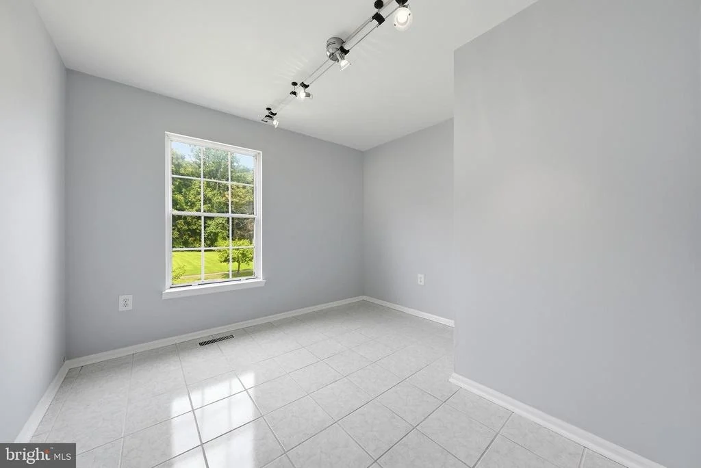 Photo of 10101 MADRONAWOOD DRIVE