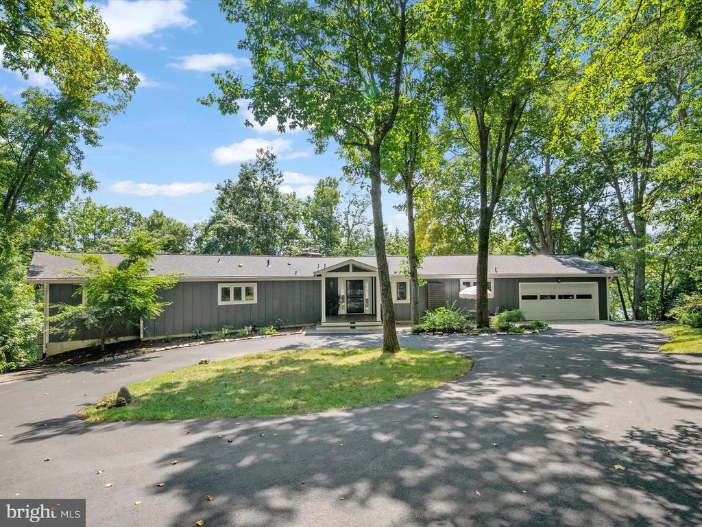 Photo of 778 BON HAVEN DRIVE