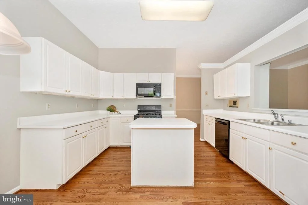 Photo of 826 APACHE COURT