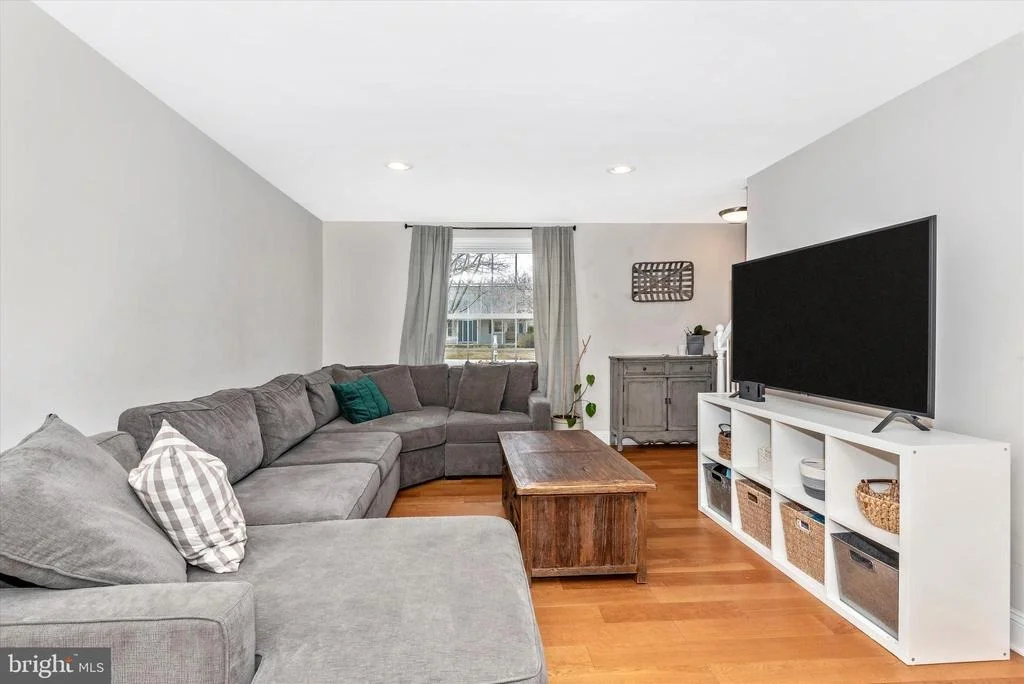 Photo of 7107 JASPER DRIVE