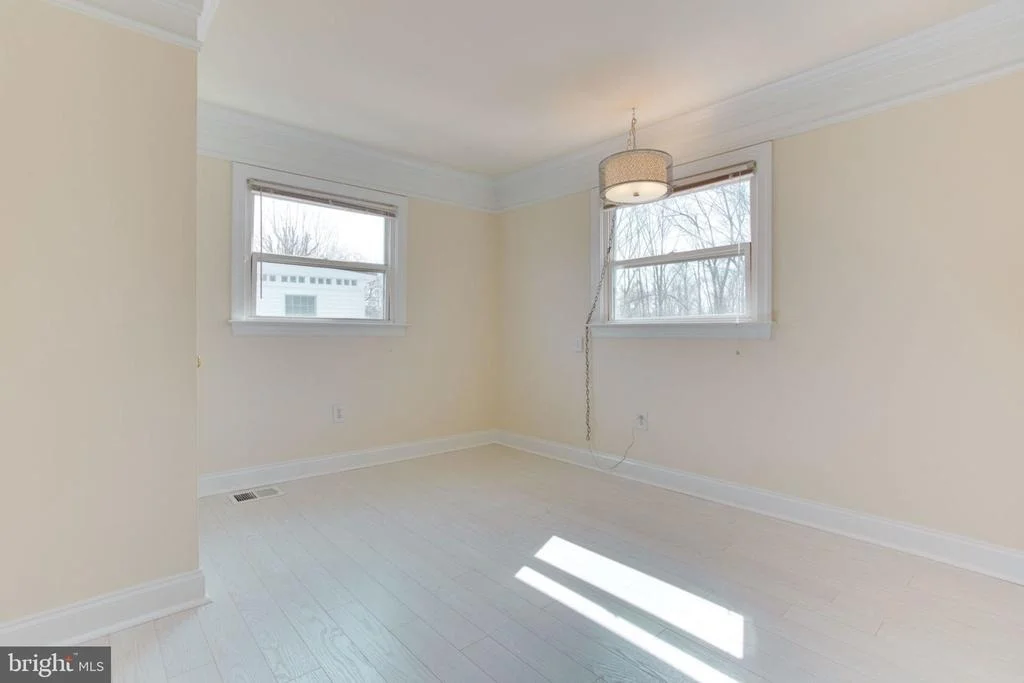 Photo of 9429 LAFAYETTE AVENUE