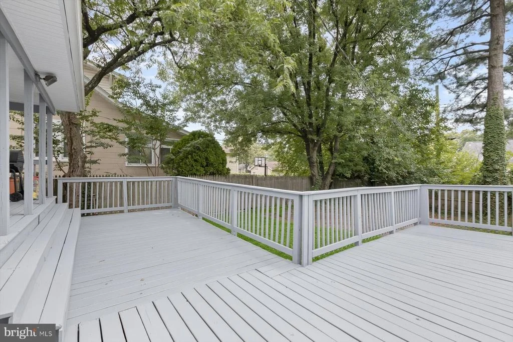 Photo of 3205 GIBBONS AVENUE