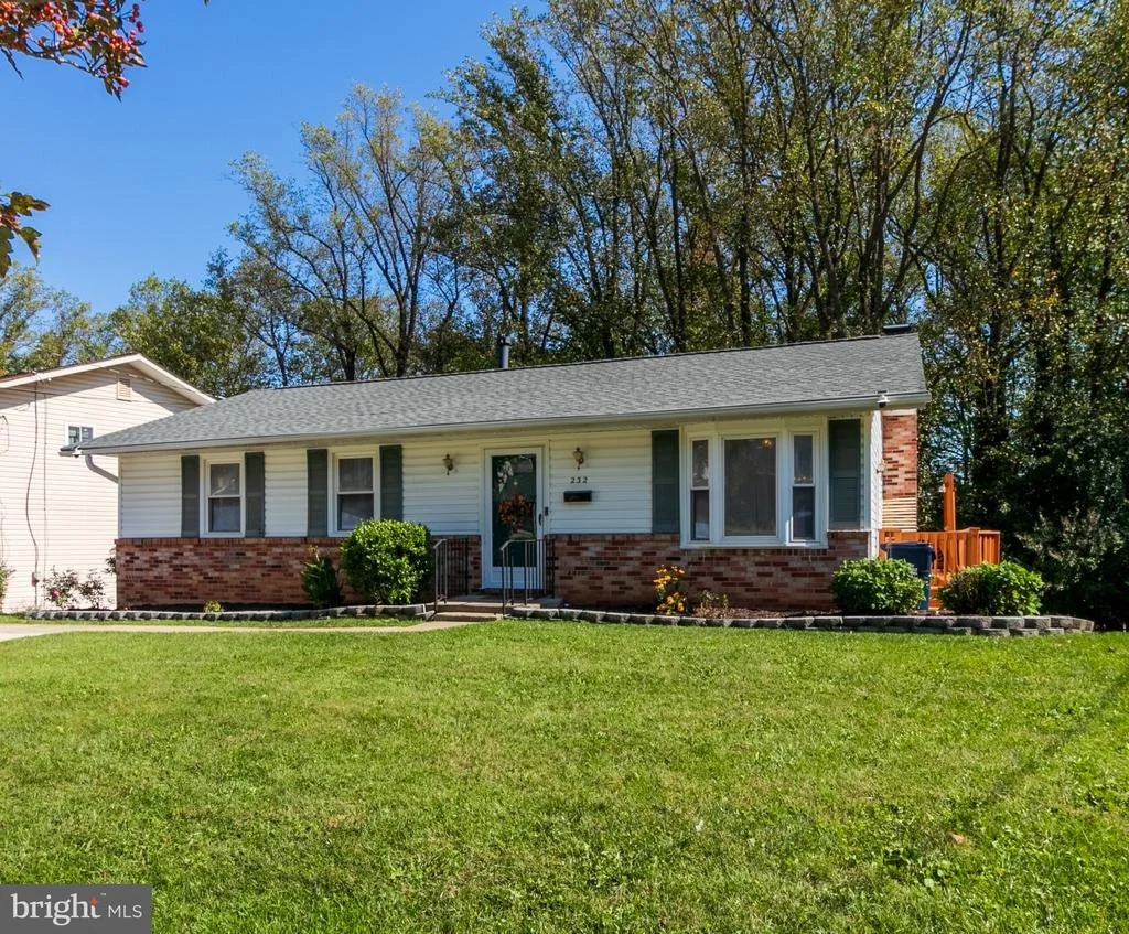 Photo of 232 LASTNER LANE