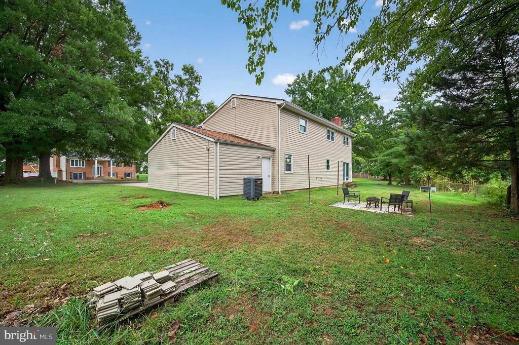 Photo of 9015 LONGBOW ROAD