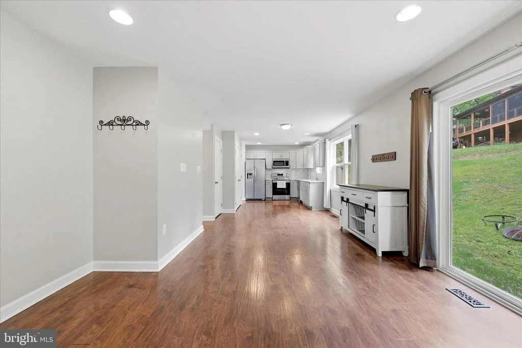 Photo of 200 FAIRWAY CIRCLE