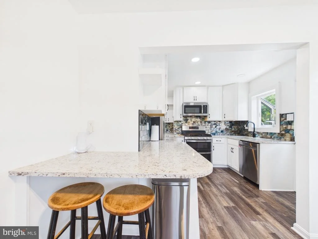 Photo of 5512 KATHLEEN PLACE