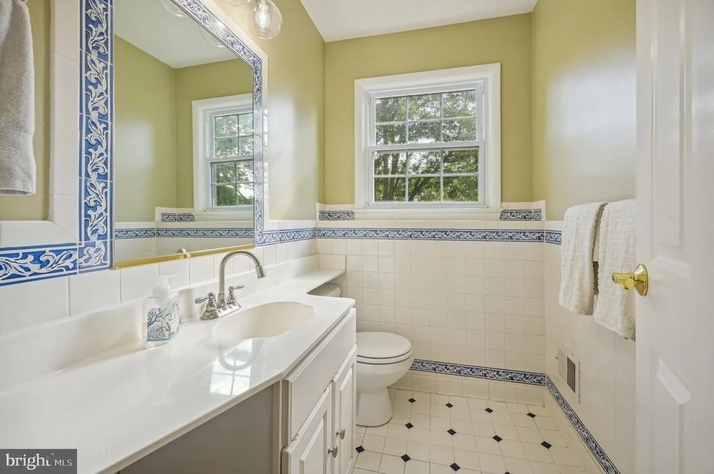 Photo of 9923 JULLIARD DRIVE