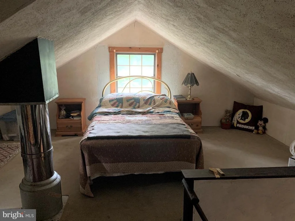Photo of 320 MOUNTAIN ROAD