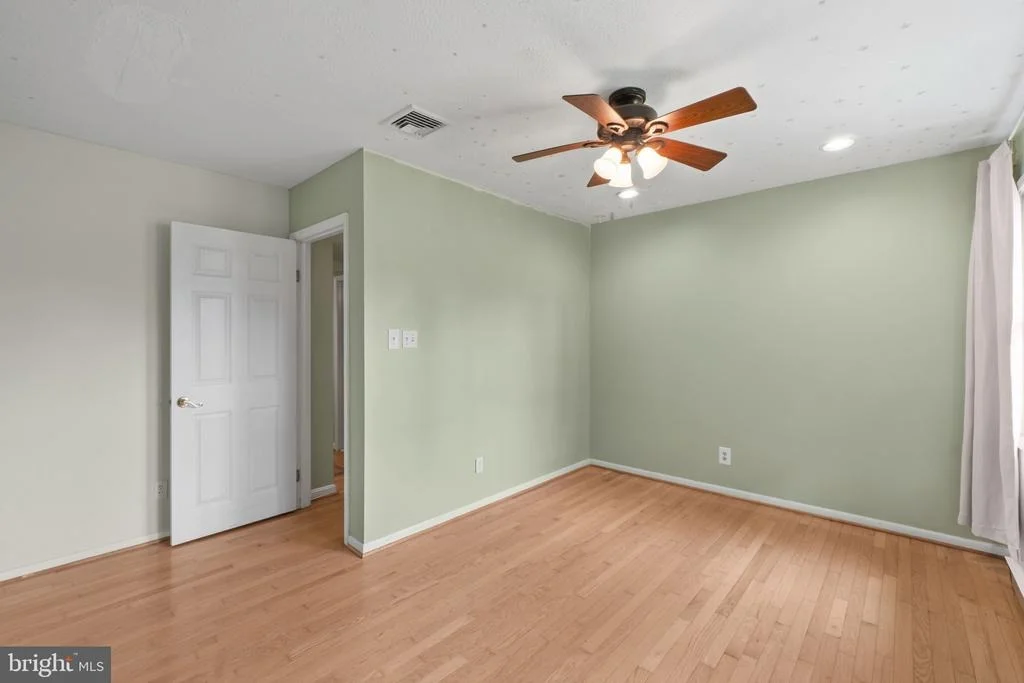Photo of 14115 MANOR ROAD
