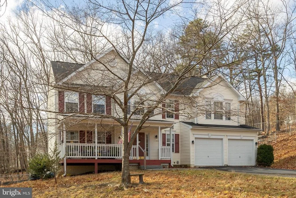 Photo of 1105 HENRY DRIVE