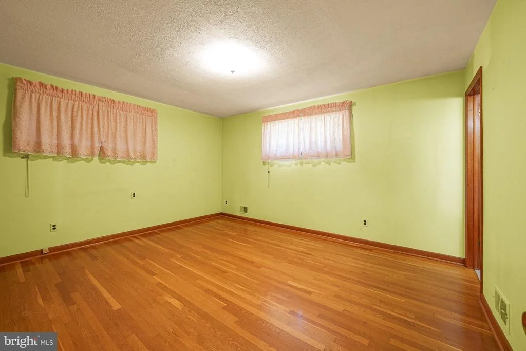 Photo of 1031 TRACY DRIVE