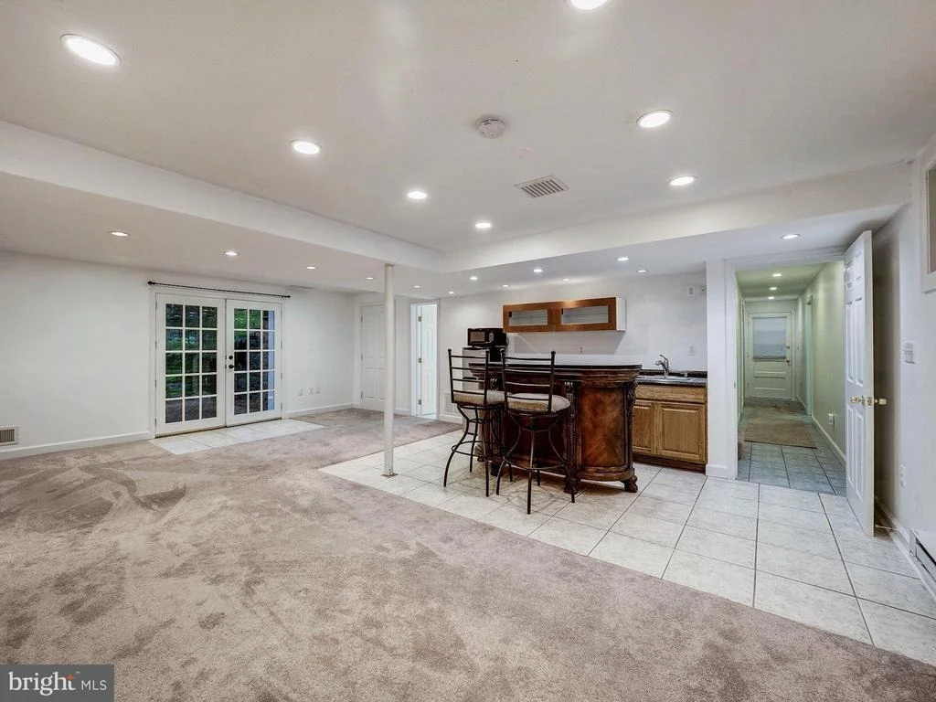 Photo of 407 WILLINGTON DRIVE