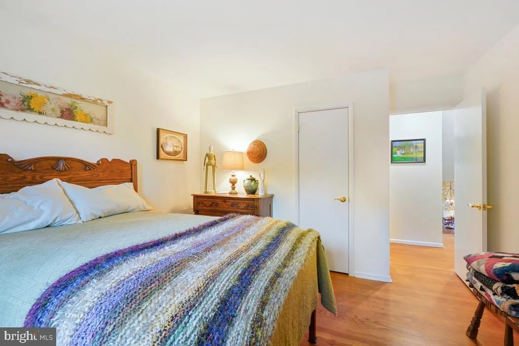 Photo of 7516 OAKMONT DRIVE