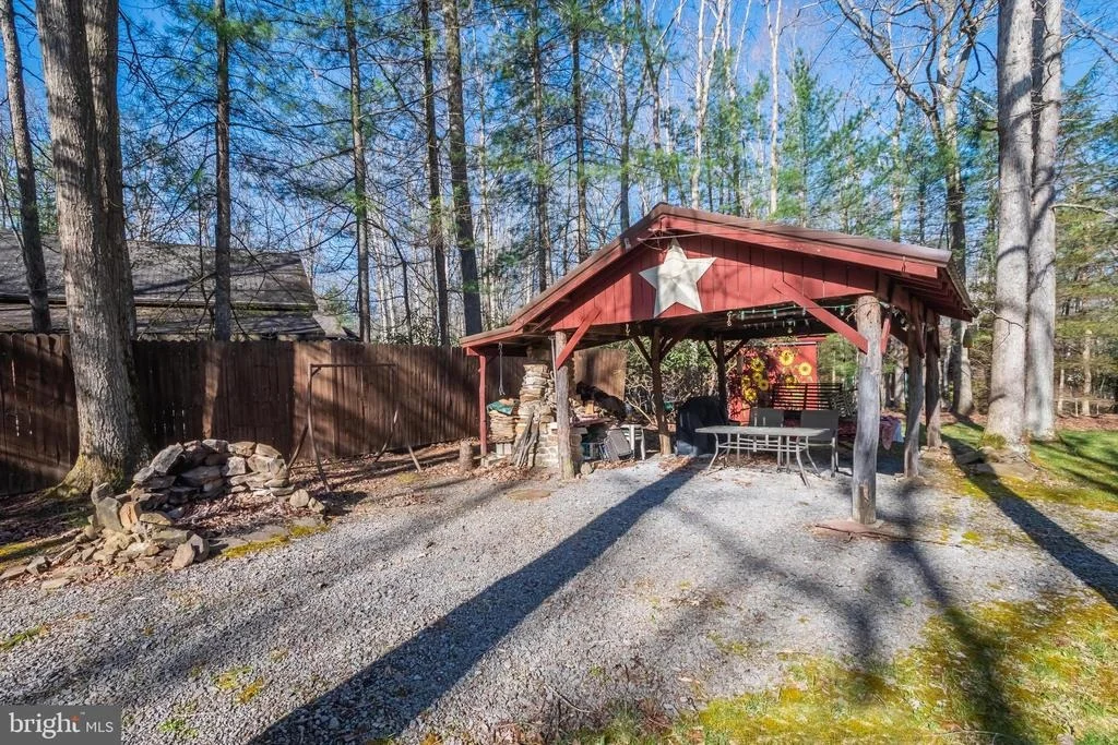 Photo of 245 OAK WAY ROAD