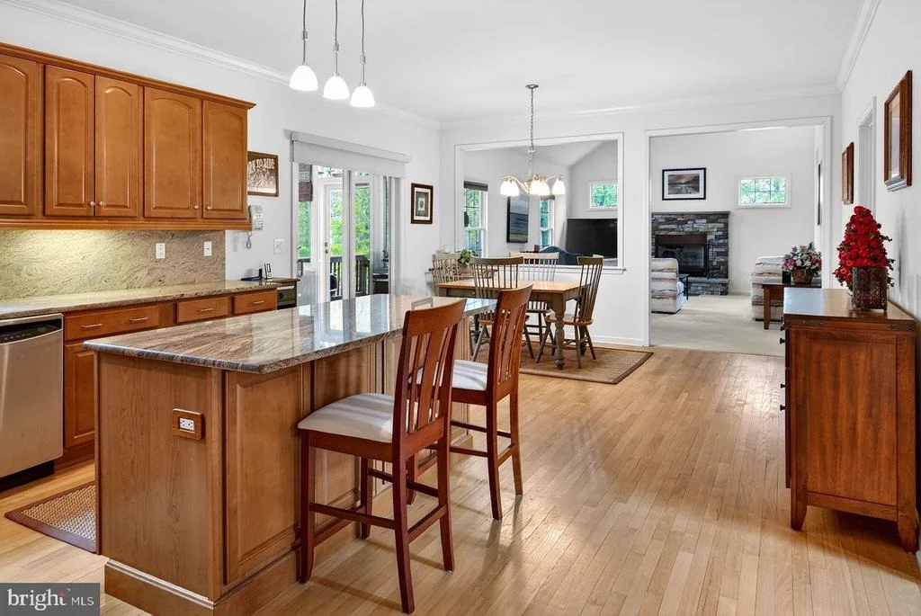 Photo of 77 HEMLOCK DRIVE