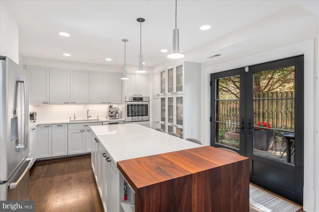 Photo of 5000 OVERLOOK ROAD NW