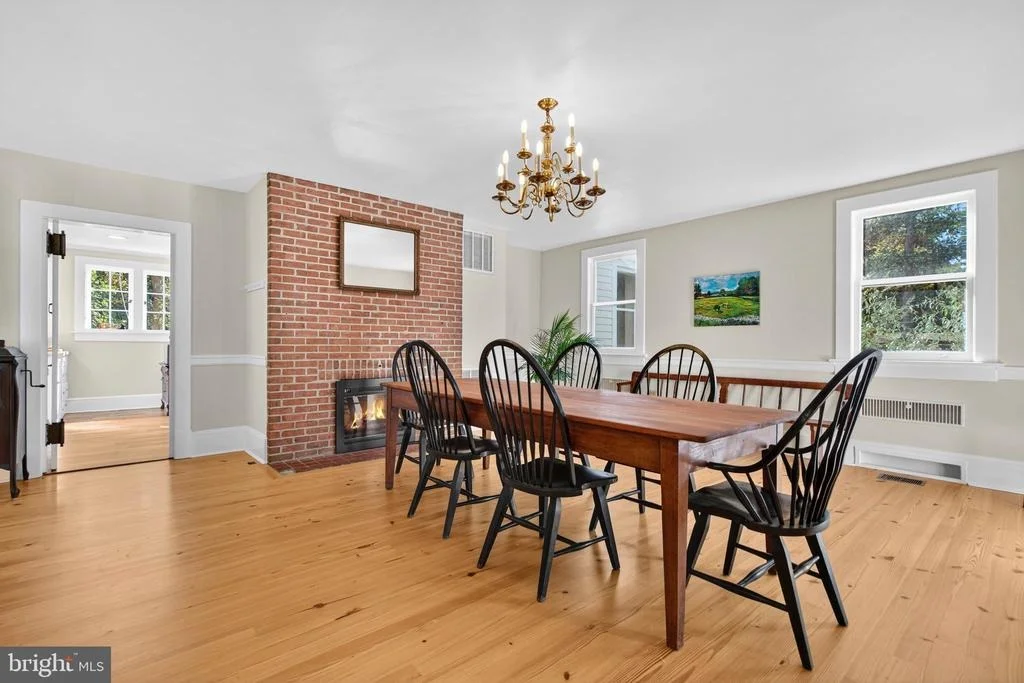Photo of 4561 WESTON ROAD