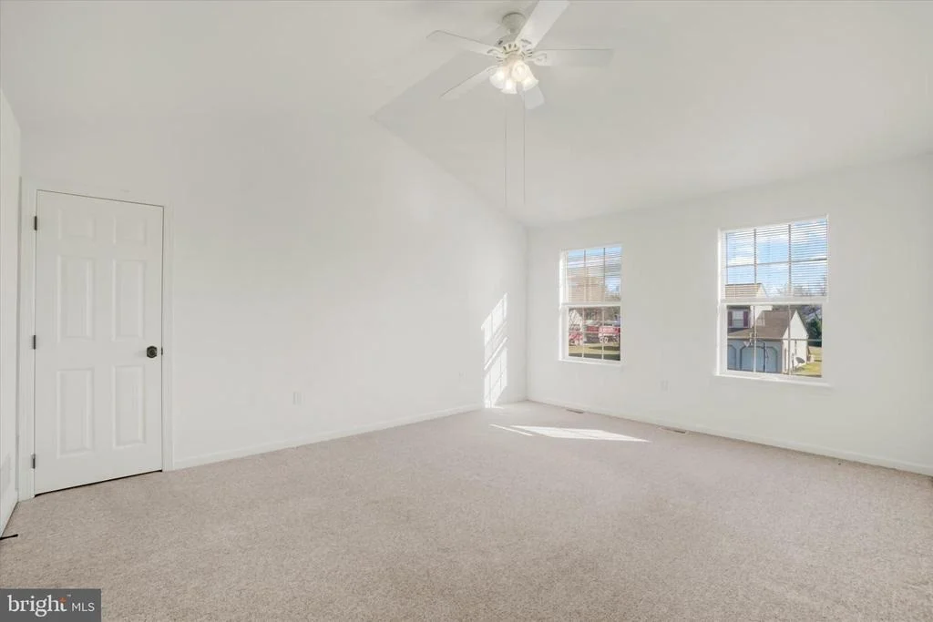 Photo of 3014 BITTERNUT BOULEVARD