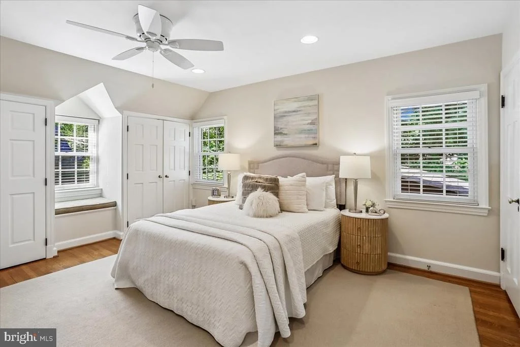 Photo of 3202 PICKWICK LANE