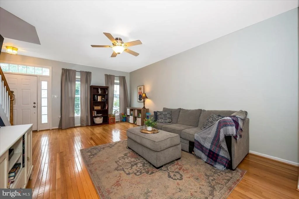 Photo of 9548 KINGSTON PLACE