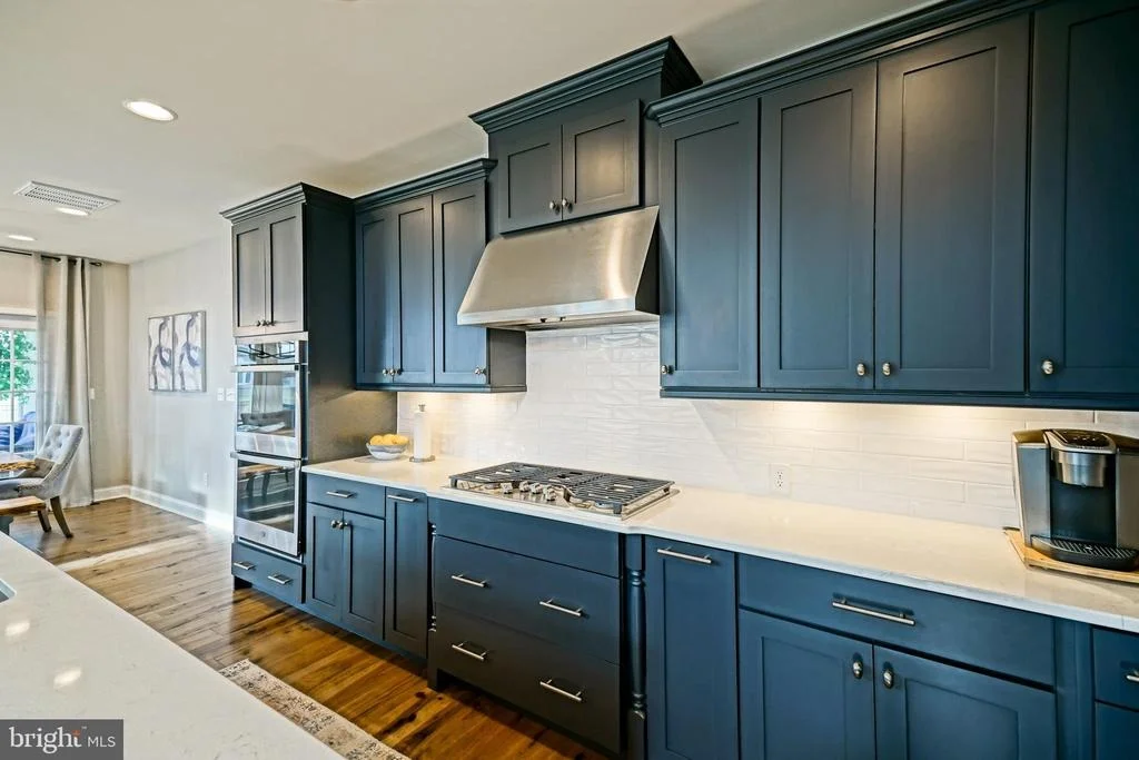 Photo of 33285 MAGGIE LANE