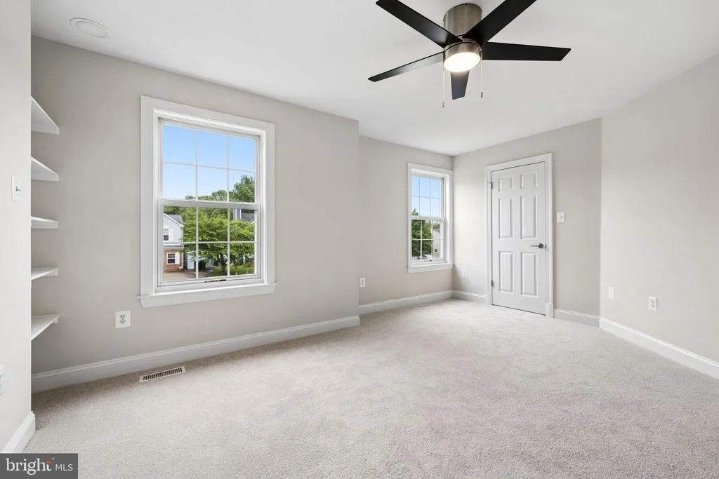 Photo of 5842 RIVERSIDE DRIVE