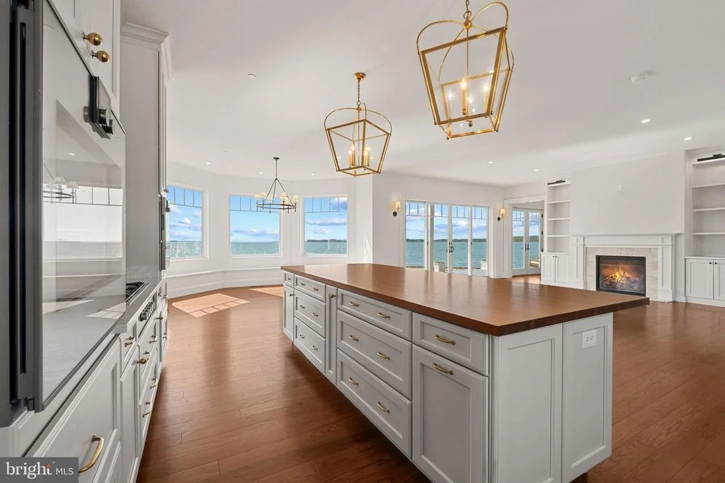 Photo of 1301 BROADVIEW DRIVE