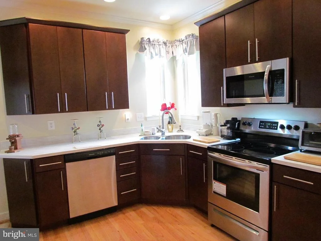 Photo of 118 OVERLOOK PLACE