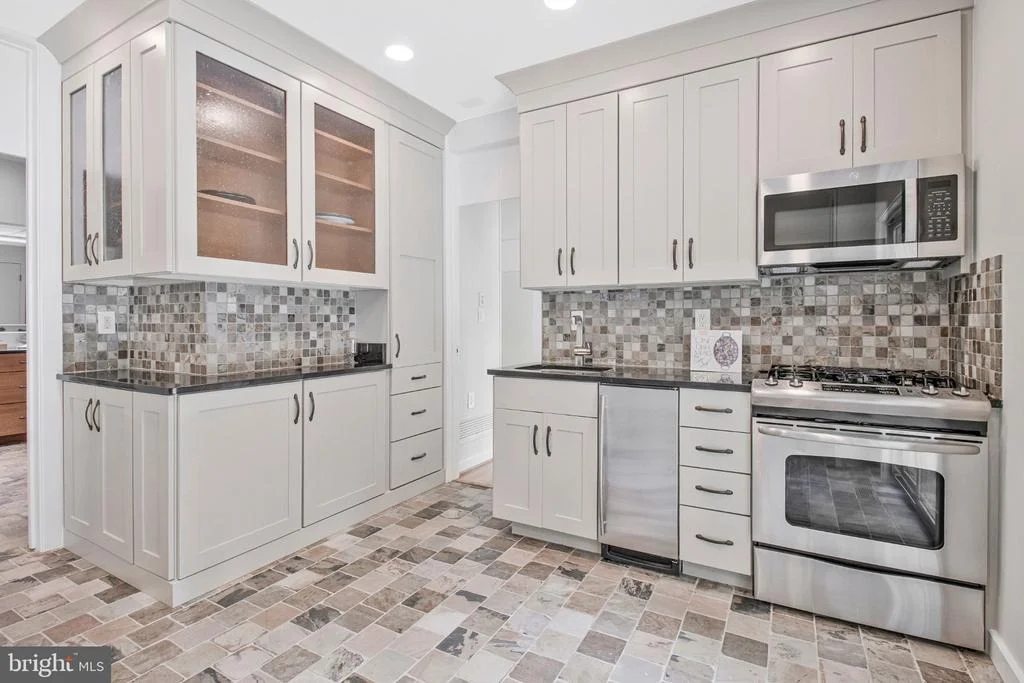 Photo of 1753 ARMY NAVY DRIVE
