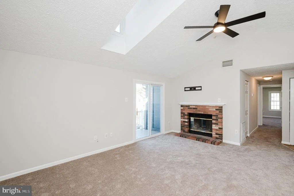 Photo of Unit 207J at 207 OAK LEAF CIRCLE